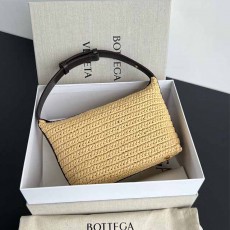 보테가 BOTTEGA VENETA 여성 토트백 BO0945