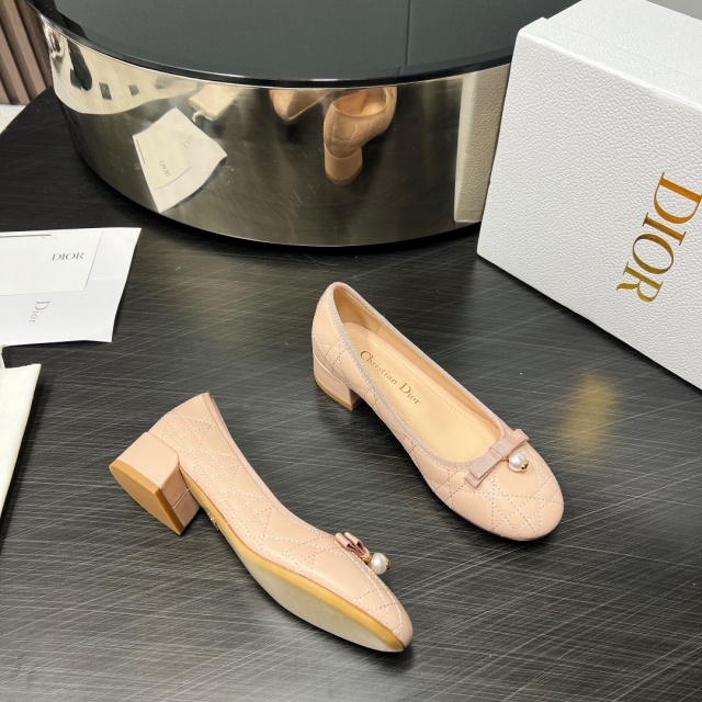 디올 DIOR 여성 펌프스 D17706