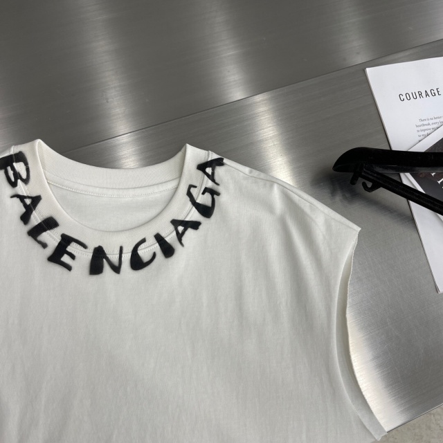 발렌시아가 Balenciaga 남성 나시 BG1484