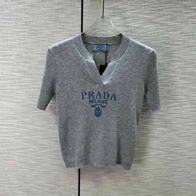 프라다 PRADA 여성 니트 반팔 PD617