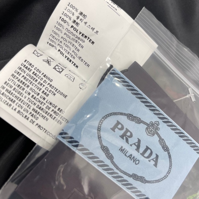 프라다 PRADA 여성 자켓 PD620