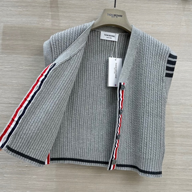 톰브라운 THOMBROWNE 여성 조끼 T5128