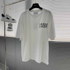 메종 마르지엘라 Maison Margiela 남성 라운드 반팔 MG228