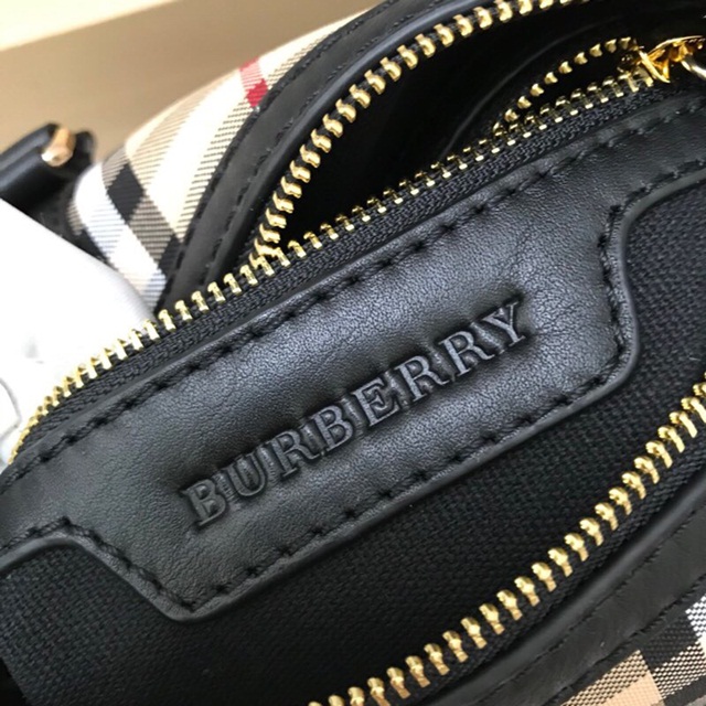 버버리 BURBERRY 여성 토트백 BB0368