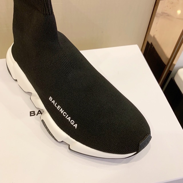 발렌시아가 Balenciaga 남여커플 스피드러너 BG0205