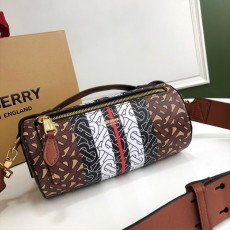 버버리 BURBERRY 여성 크로스백 BB0405