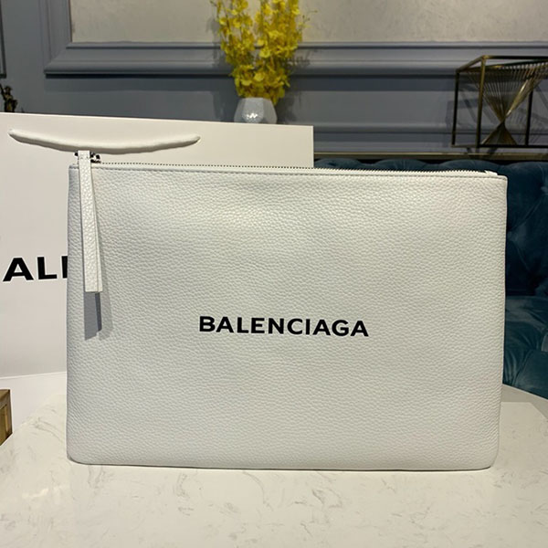 발렌시아가 Balenciaga 남여공용 클러치백  BC0253