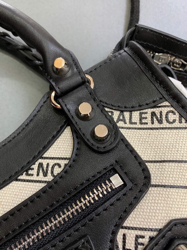 발렌시아가 Balenciaga 여성 토트백  BC0230