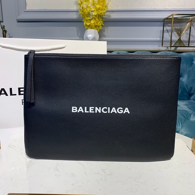 발렌시아가 Balenciaga 남여공용 클러치백  BC0255