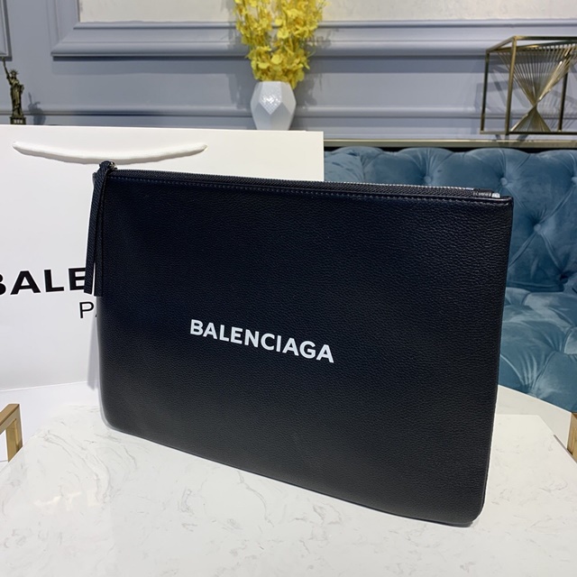 발렌시아가 Balenciaga 남여공용 클러치백  BC0255