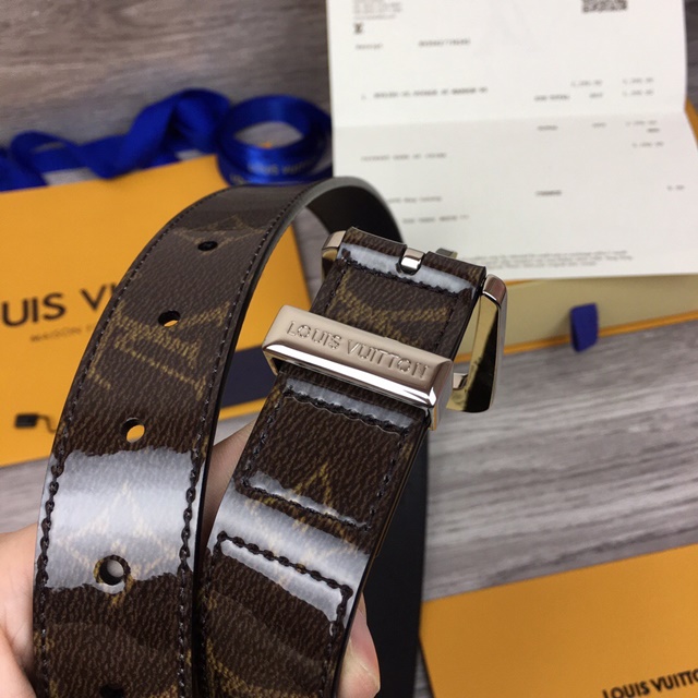 루이비통 LOUIS VUITTON 남여공용 벨트 LV0357