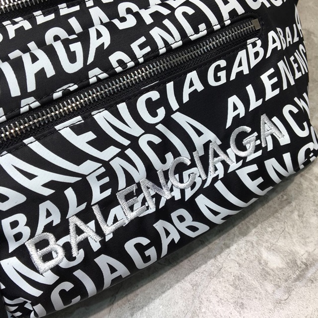 발렌시아가 Balenciaga 남여공용 벨트백  BC0270