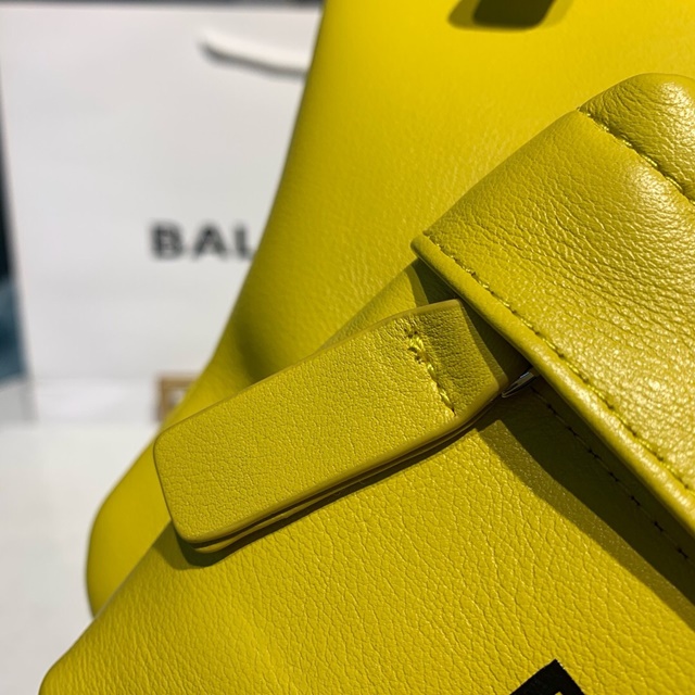 발렌시아가 Balenciaga 남여공용 벨트백  BC0277