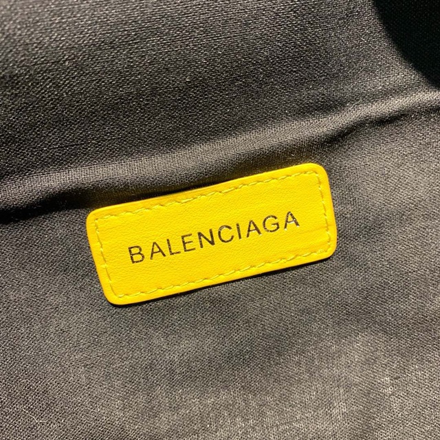 발렌시아가 Balenciaga 남여공용 벨트백  BC0277