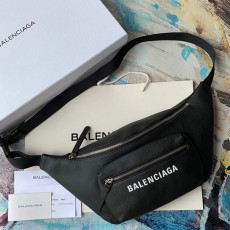 발렌시아가 Balenciaga 남여공용 벨트백  BC0275