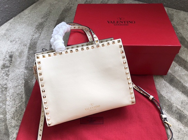 발렌티노 Valentino 0650S VN301