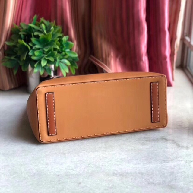 로에베 LOEWE 라조 쇼퍼백 LW095