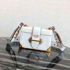 프라다 PRADA  카이에백 1BD045 PR0960