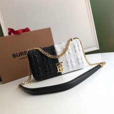 버버리 BURBERRY 퀼팅 램스킨 롤라백 BB0479