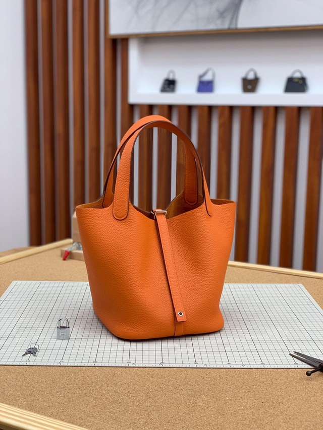 에르메스 HERMES 피코탄백 완수공 H0369