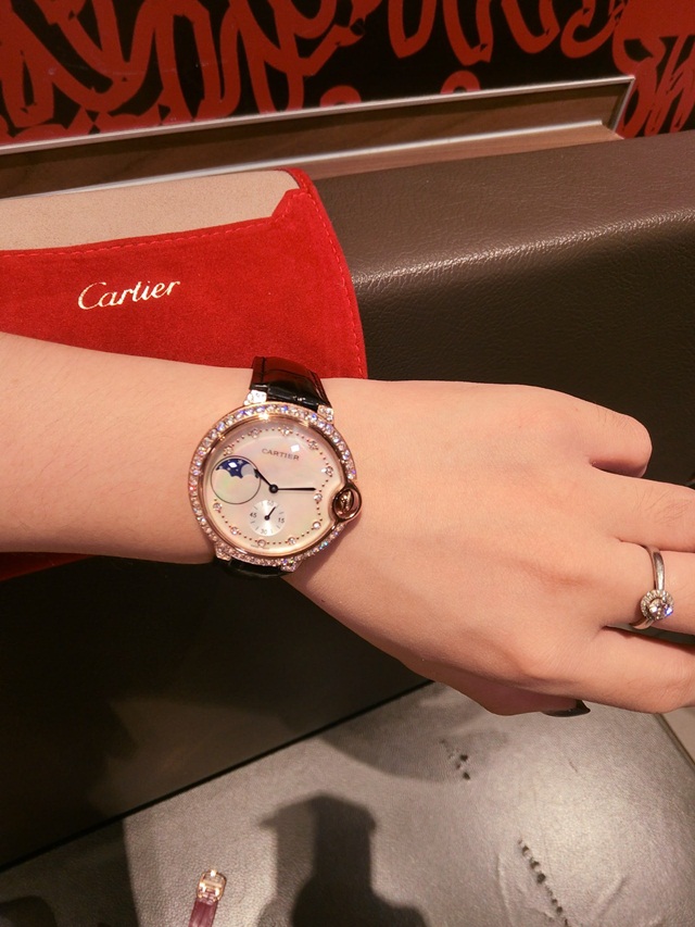 까르띠에 CARTIER 여성 쿼츠 CT034