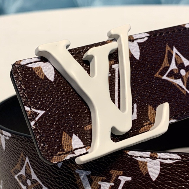 루이비통 LOUIS VUITTON 남성 벨트 LV0383