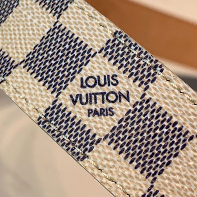 루이비통 LOUIS VUITTON 여성 벨트 LV0400