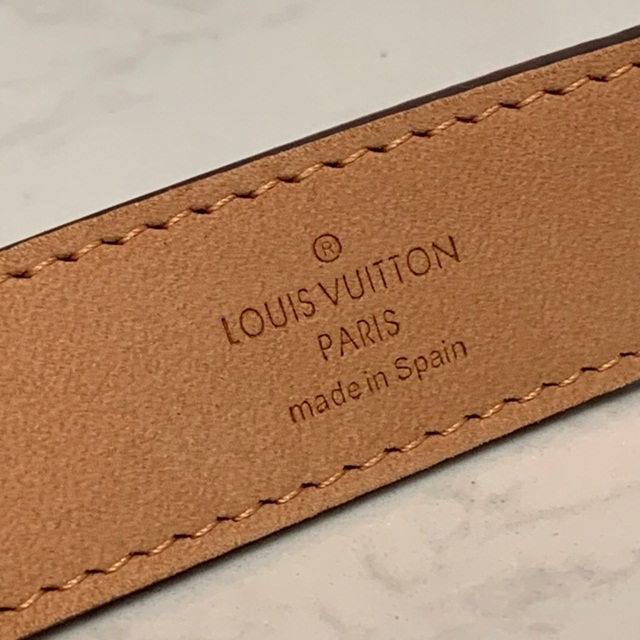 루이비통 LOUIS VUITTON 여성 벨트 LV0401