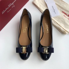 페레가모 FERRAGAMO 여성 펌프스  FM0672