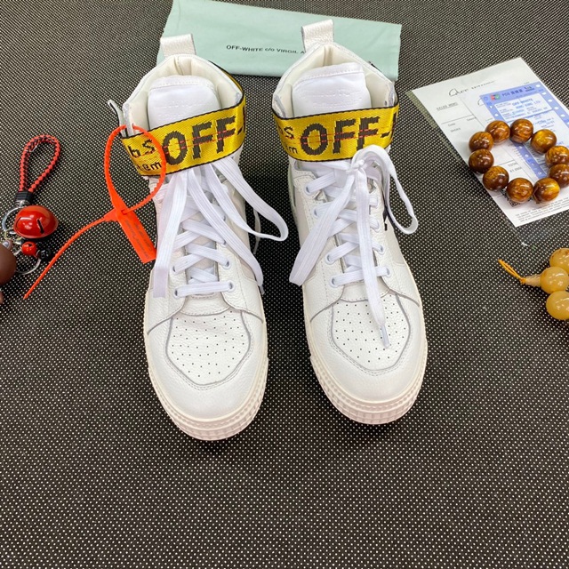 오프화이트 OFF WHITE 남여공용 하이탑 OW0102