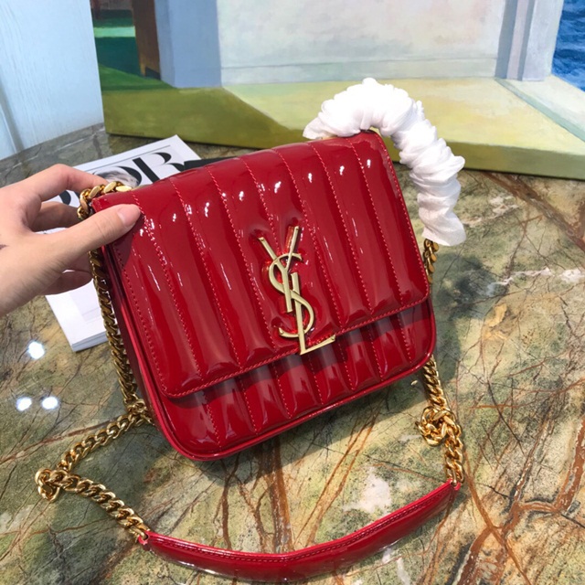 입생로랑 YSL 비키체인백 532612 YS125