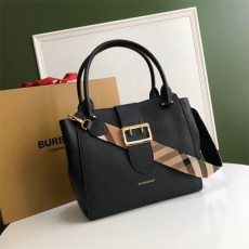 버버리 BURBERRY 토트백 BB0592