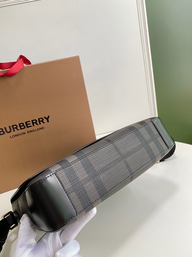 버버리 BURBERRY 남성 메신저백 BB0636