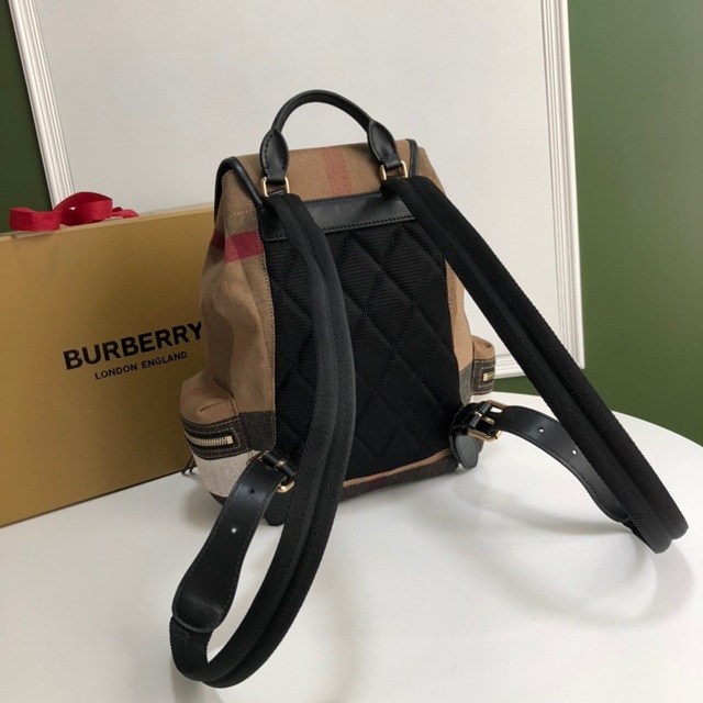 버버리 BURBERRY 남여공용 백팩 BB0657