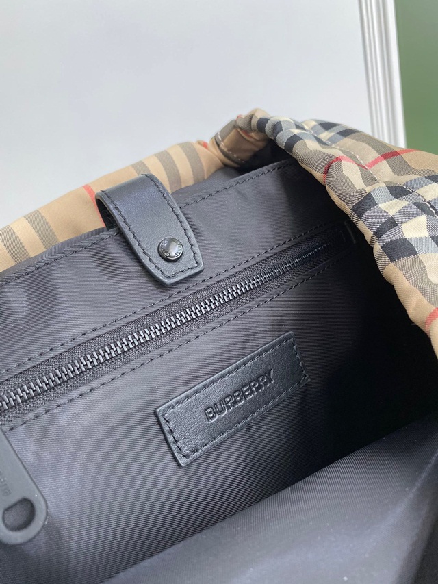 버버리 BURBERRY 남여공용 백팩 BB0649