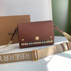 버버리 BURBERRY 크로스 바디백 BB0682