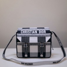 디올 DIOR 오블리크 캠프백 DR306