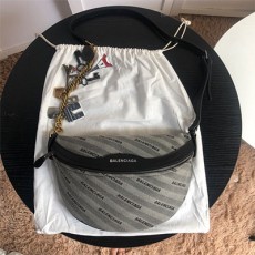 발렌시아가 Balenciaga 여성 크로스백 BC0374