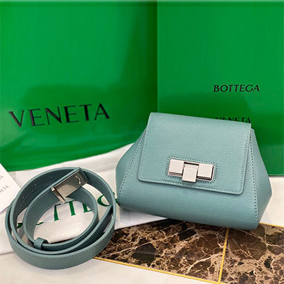 보테가 BOTTEGA VENETA 여성 벨트백 BO0516