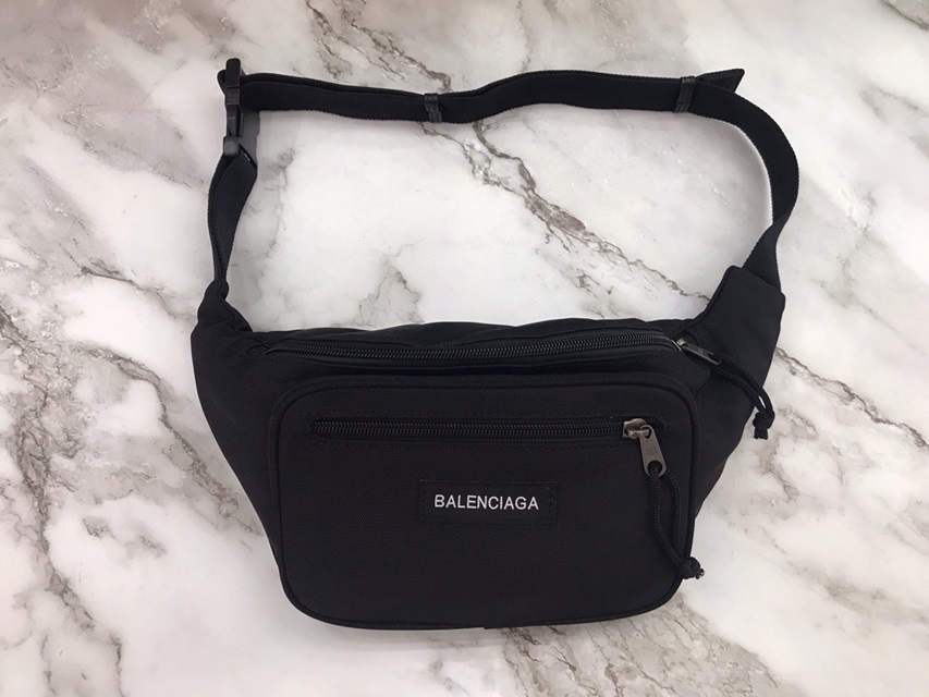 발렌시아가 Balenciaga 남여공용 벨트백 BC0375