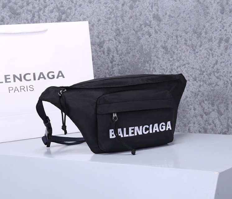 발렌시아가 Balenciaga 남여공용 벨트백 BC0377