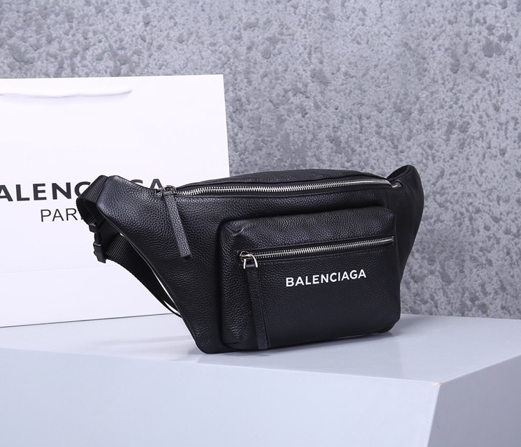 발렌시아가 Balenciaga 남여공용 벨트백 BC0383