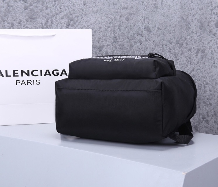 발렌시아가 Balenciaga 남여공용 백팩 BC0387