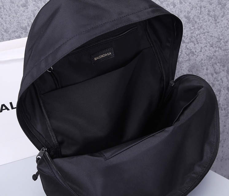 발렌시아가 Balenciaga 남여공용 백팩 BC0387