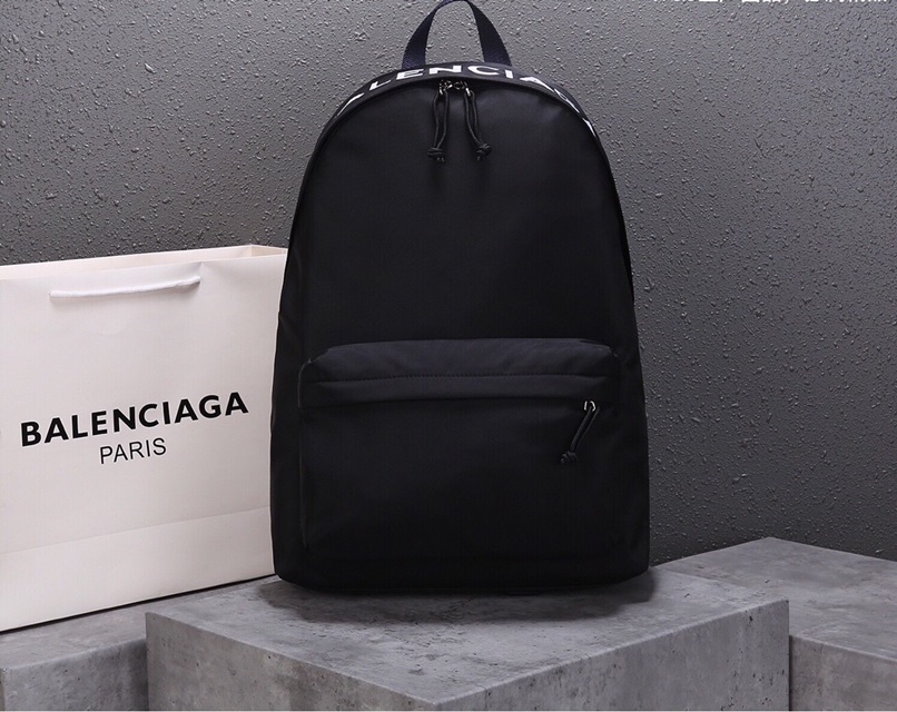 발렌시아가 Balenciaga 남여공용 백팩 BC0392