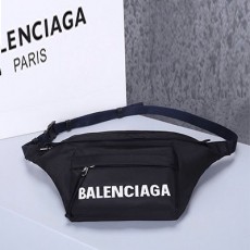 발렌시아가 Balenciaga 남여공용 벨트백 BC0377