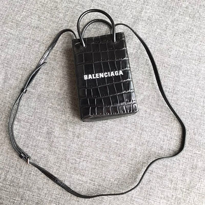 발렌시아가 Balenciaga 여성 폰홀더백 BC0435