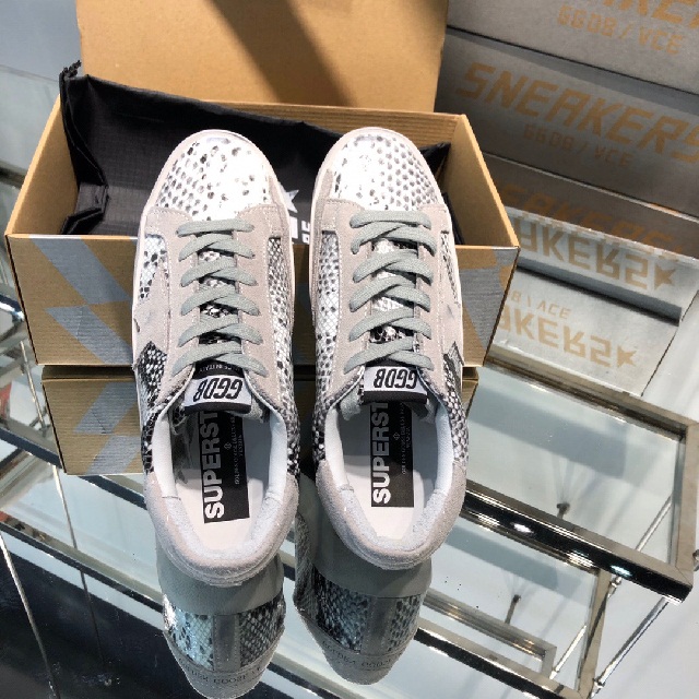 골든구스 GOLDEN GOOSE 남여공용 스니커즈 GD0359