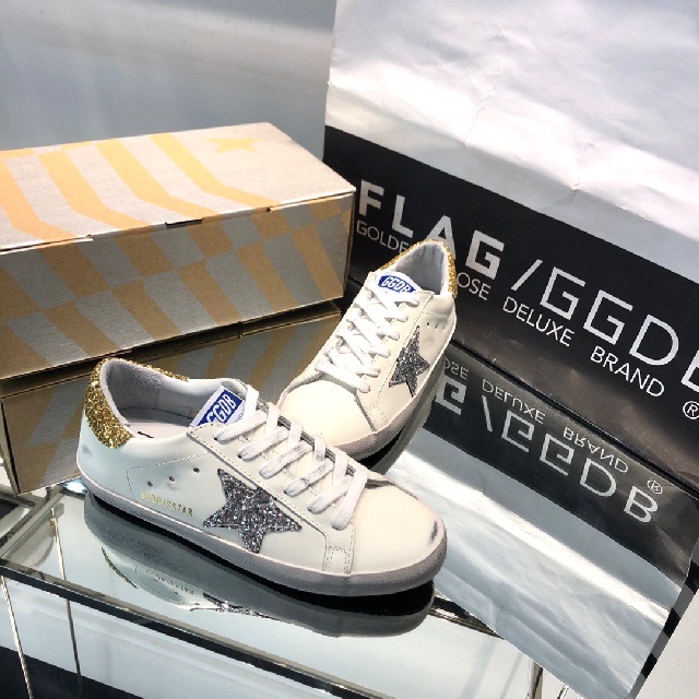 골든구스 GOLDEN GOOSE 남여공용 스니커즈 GD0394