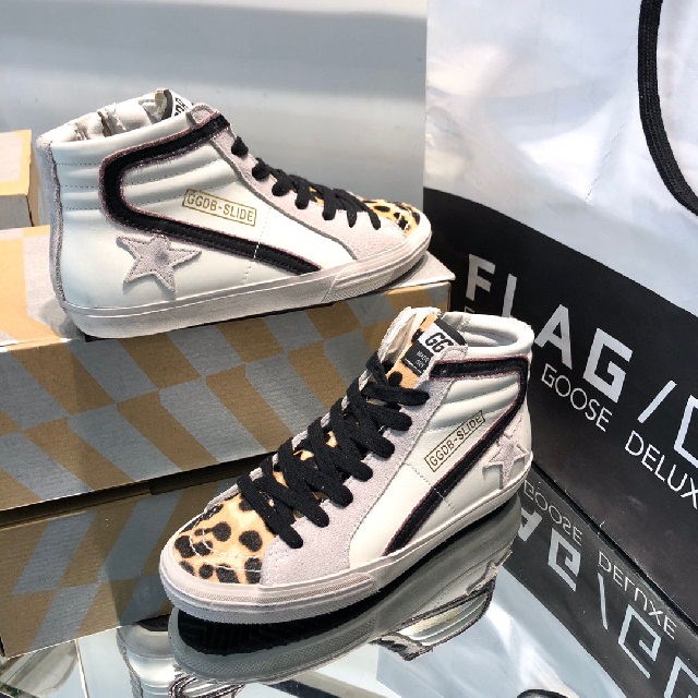 골든구스 GOLDEN GOOSE 남여공용 스니커즈 GD0429